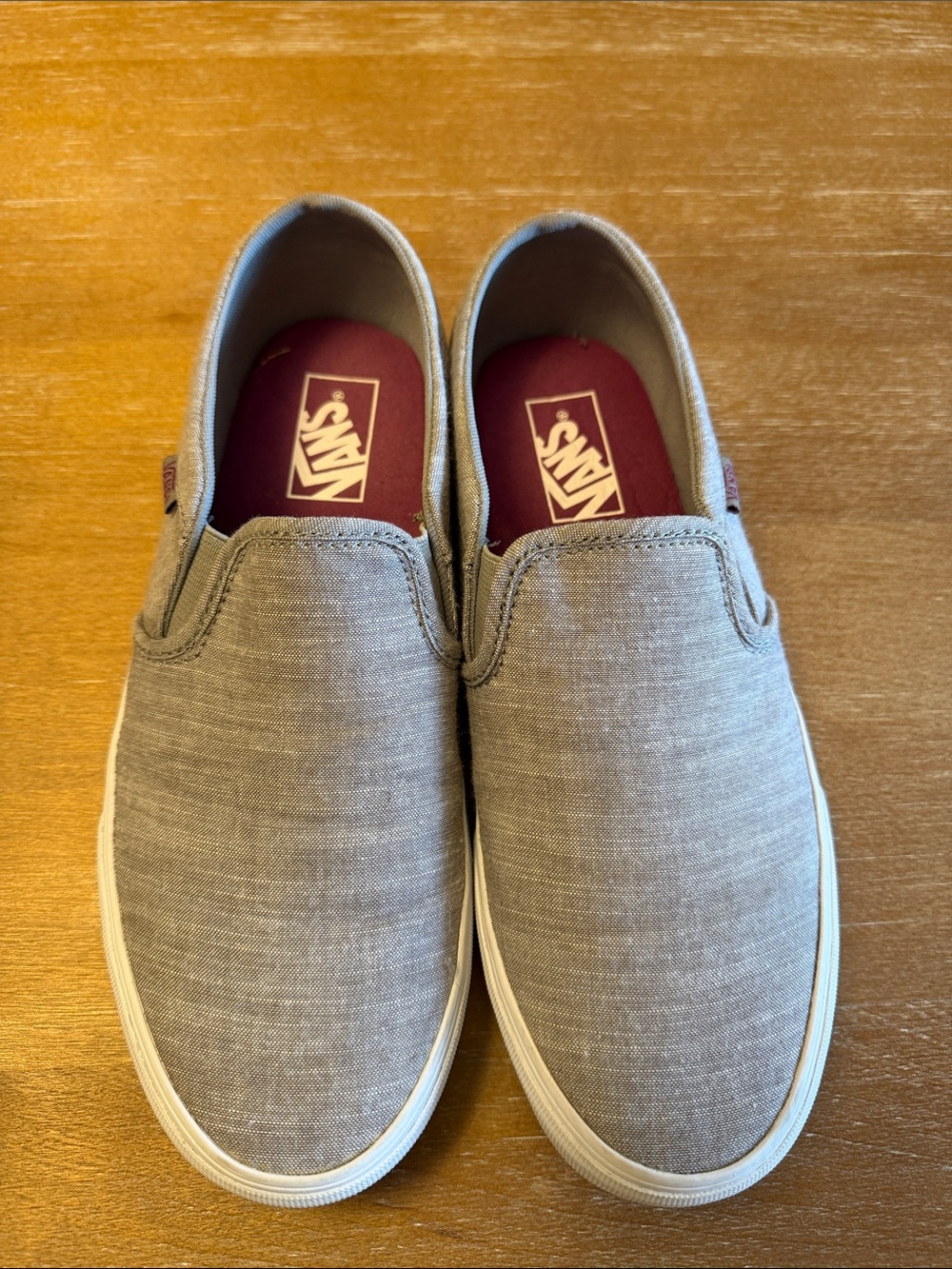 Vans Slip-On Flats in Light Gray Canvas with Purple Insole